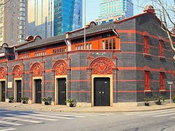 紅色尋根之旅——南洋木業(yè)、常州農(nóng)發(fā)行銀企黨建共建活動之瞻仰中共一大會址實(shí)錄